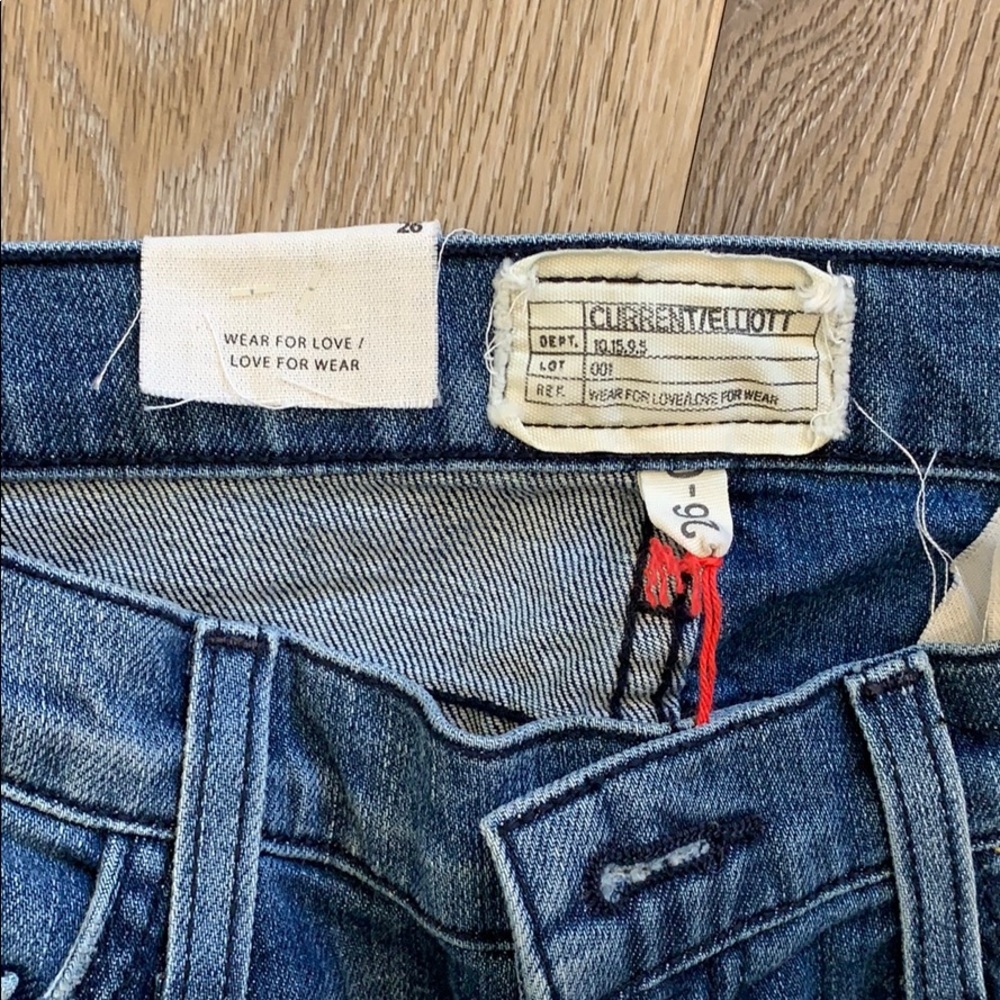 Jean - Picture 2 of 4